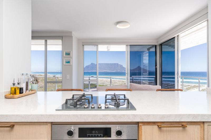 3 Bedroom Property for Sale in Dolphin Beach Western Cape